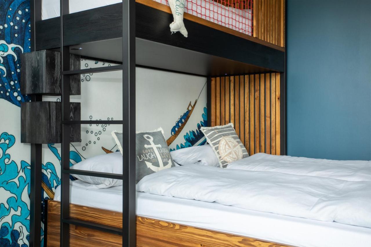 Surf Rescue Club Hotel *